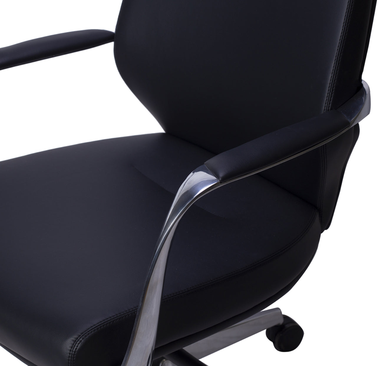 SILLÓN DIRECTIVO EN DECOPIEL
CON RESPADO BAJO