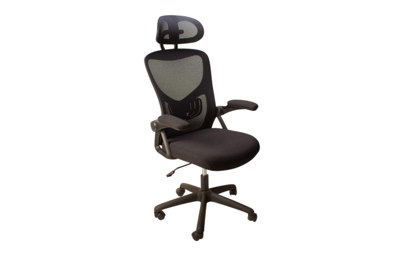 SILLA EJECUTIVA EN MALLA NEGRA
CON BRAZOS ABATIBLES