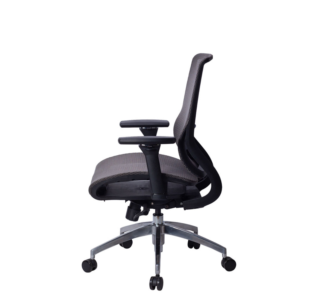 SILLA DIRECTIVA EN MALLA NEGRA